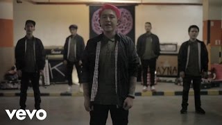 Download lagu Pee Wee Gaskins - Kertas Dan Pena mp3