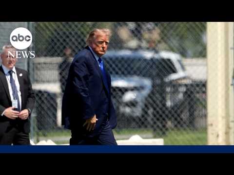 Emergency slide deployed on Trump's Qatari-gifted Air Force One