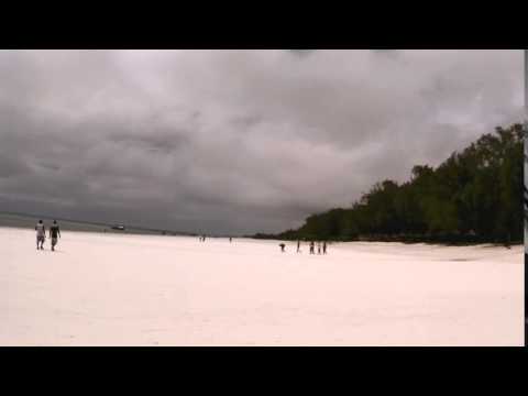 How to get rid of a beach vendor in 15 sec.