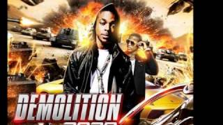 Roscoe Dash-Ball Out