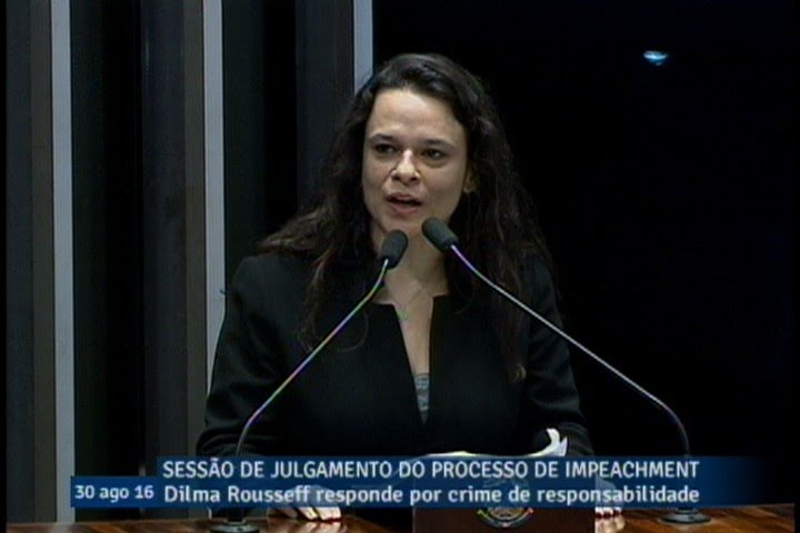 Janaína Paschoal reafirma pedaladas fiscais e pede desculpas a Dilma pelo sofrimento causado
