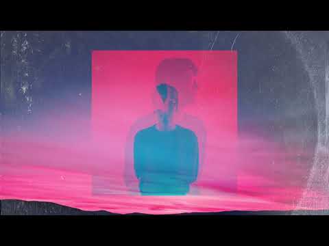 STRR (Ft. Malu Guedelha) - Midnight