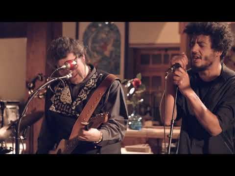"Sad & Lonely"  - BACK TO ROOTS - LiVE SESSIONS '18 . feat/ FERNA