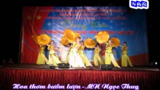 preview picture of video 'múa hoa thơm bướm lượn'