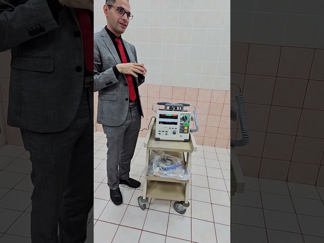 جهاز صدمات القلب COMEN S5