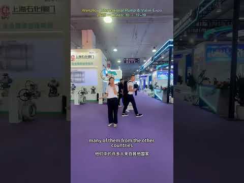 Day 2 of the Expo: Still a Crowd & Pleasant Surprises!