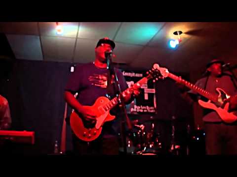 Mike Wheeler Band - Get Your Mind Right - Harlem Ave. Lounge, Berwyn, IL.10/6/12