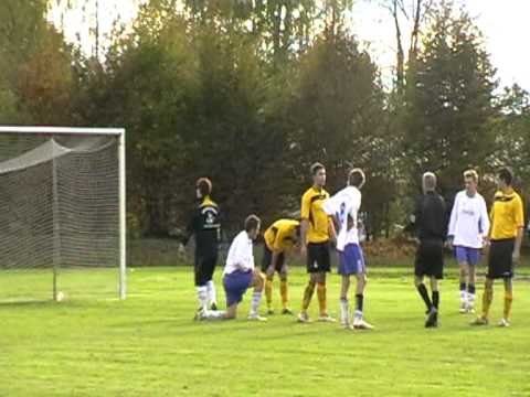 24/10/2010 Foul zum Elfmeter TSV Allmendingen II - FC Alb
