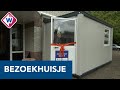 Ko kan zijn demente vrouw weer bezoeken, maar is het een oplossing? - OMROEP WEST