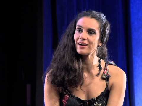 Refrão - Fernanda Cabral (31/08/14) (2/3)