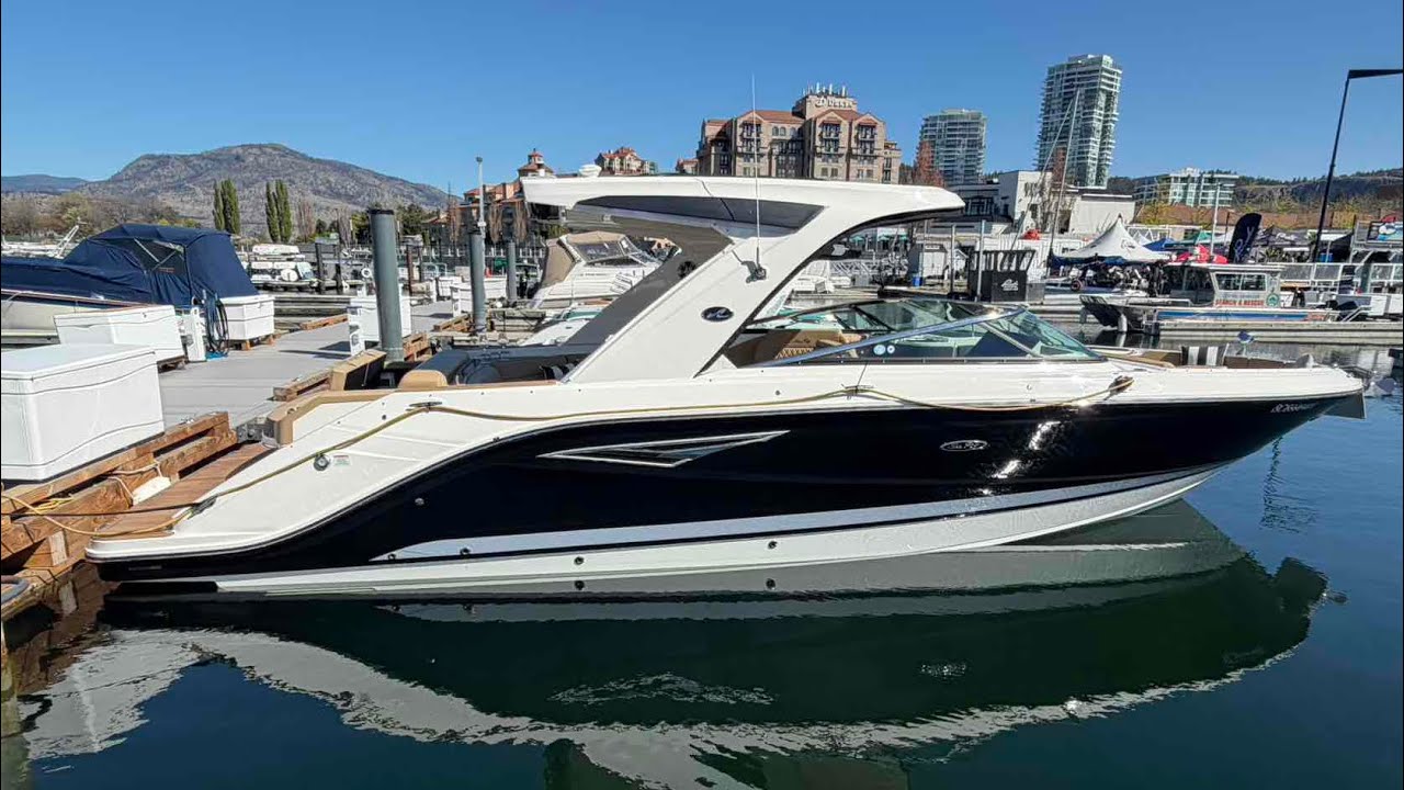 2024 Sea Ray SLX 310 5724 - New and Used Boats For Sale in Canada - M&P Boat Centre – Burnaby [640fa63d95e59716ed098135]