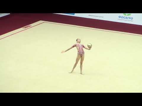 LEE Yewon 2004 KOR ball IT RG Junior Moscow 2019 11.55