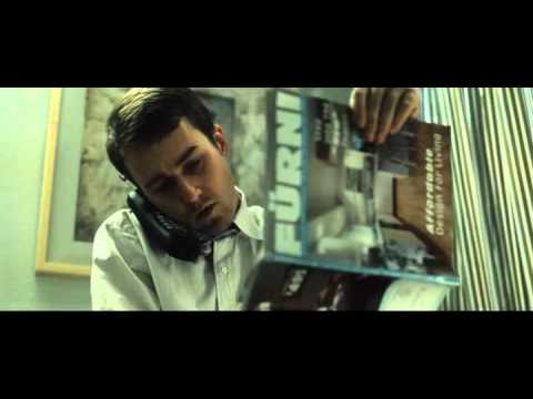 con l'insonnia nulla è reale. tutto è lontano.