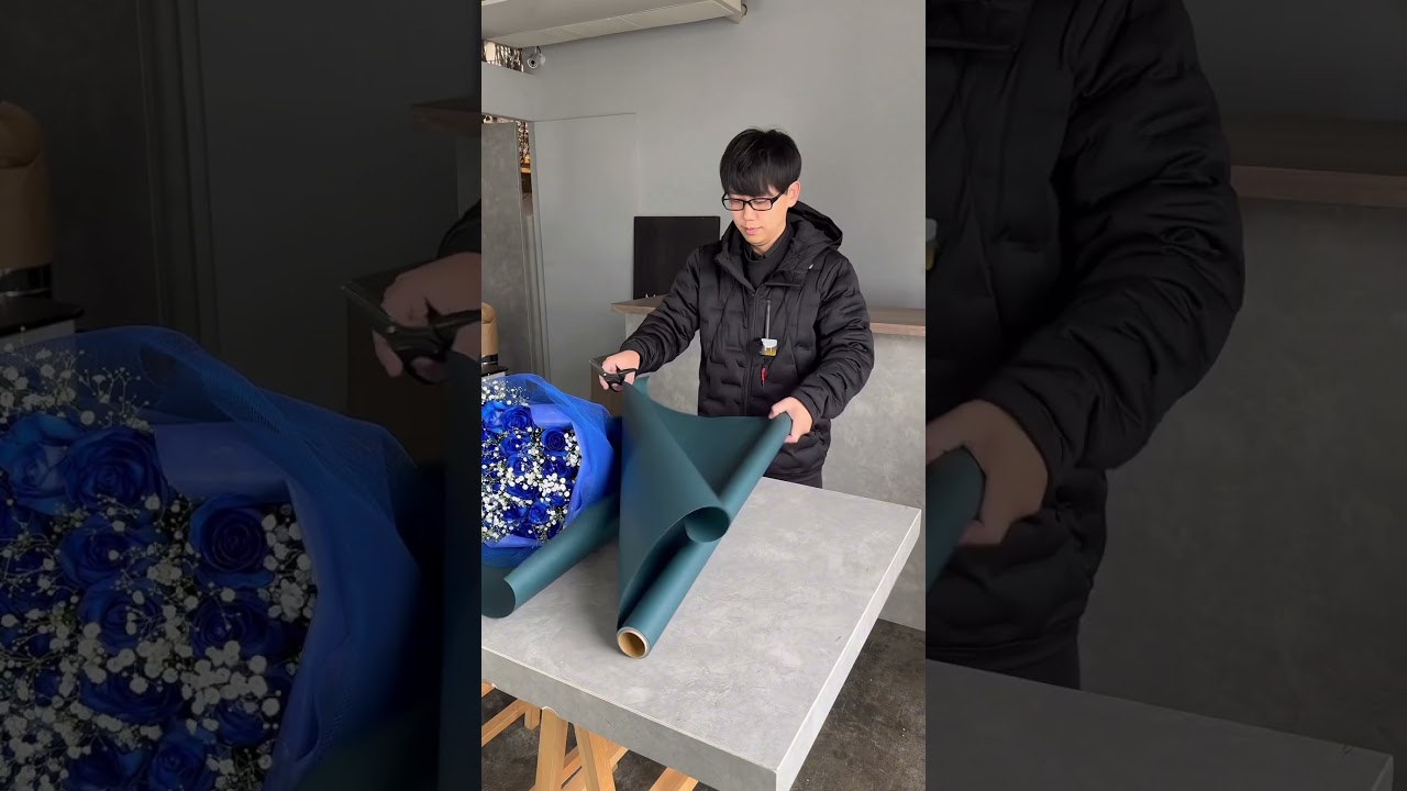 プロポーズに贈るブルーローズとかすみ草の花束　#バラ #花束 #ブーケ #花屋 #花