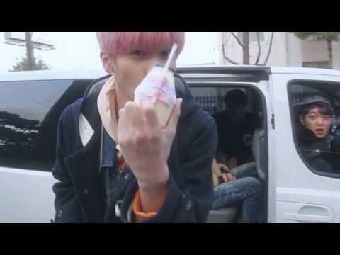 업텐션(UP10TION) 바나나우유