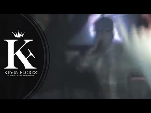 Kevin Florez y KF2 [EN VIVO] "La Reina de la discoteca" Discotk Paparazzy (2012)