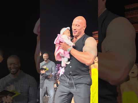 I was not expecting to be handed this beautiful little baby ❤️👶🏼😊