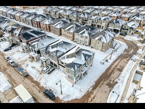 102 Mevira Gardens, Oakville - Real Estate Properties