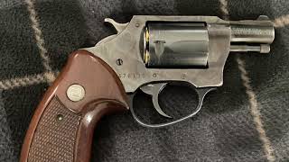Charter Arms Undercover .38 Special, vintage model 5 shot revolver. Short range video