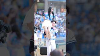 請問這視野的座位怎麼賣？ #台湾チア #cheerleader #富邦天使 #富邦angels #baseball #dance #富邦悍將啦啦隊 #美女 #fubonangels