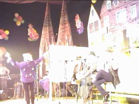 Karneval in Friesenhagen - Die Schneemänner 2002 - Rosa(s) Herzblatt