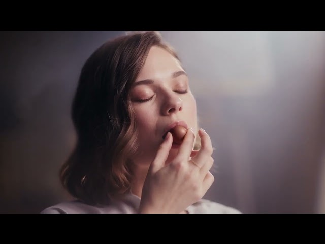 Vídeo relacionado con Lindt DULCES DESEOS DARK, caja de bombones surtidos de Chocolate Negro de distintas intensidades, para compartir tus mejores deseos, 337g