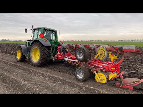 John Deere 6930 plowing Pöttinger Servo 45M