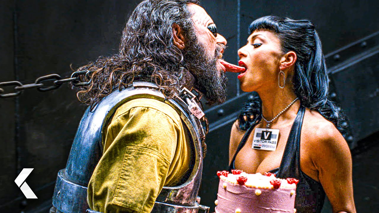 Boris the Animal Destroys Everyone 👊 MEN IN BLACK 3 Best Scenes