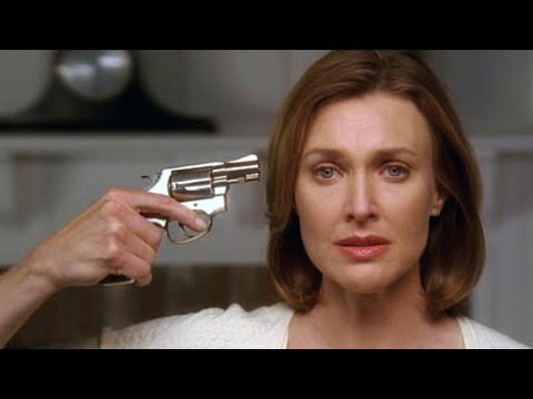 DESPERATE HOUSEWIVES S1E1 - MARY ALICE'S DEATH