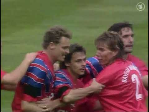 92 93 Fc Bayern   Mönchengladbach   2 2