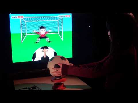 デザイン学科 Prototyping of Toy Design using Scratch and Arduino_01 - YouTu