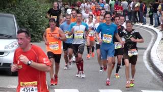 preview picture of video 'Marseille Cassis 2013 Part 2/6 1h23 à 1h38 Course à Pied Compétition Running Race Photo Vidéo'