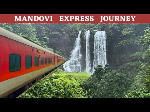 Mandovi Express Food Queen of Indian Railways | Monsoon Train Journey