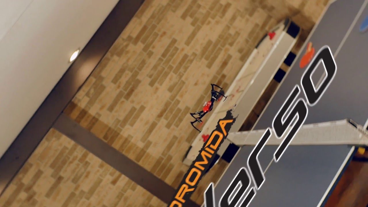 Dron Verso Inversion, zelená