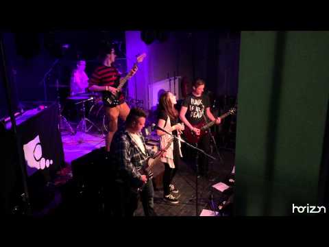 ZČistaJasna - ZČistaJasna - Znáš to sám (live)