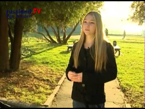 Sanktioniertes Gewichtheber-Mädchen [mit Video-Classic]