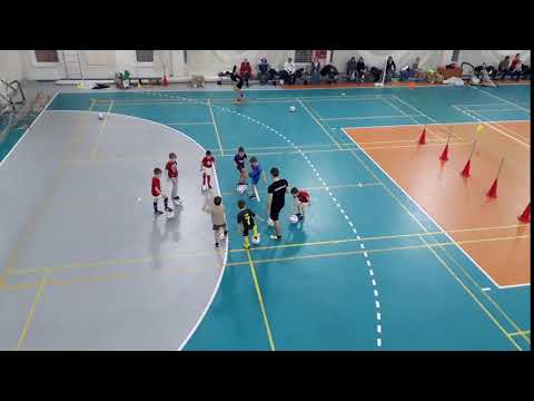 Școala de fotbal pentru copii de la 3 ani TRACIA. Antrenamentul de pe 23.01.2019