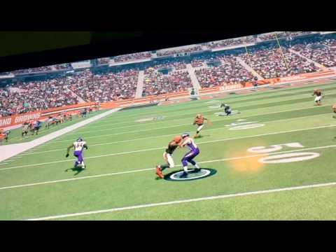 My highlights with 97 overall draft Christian Mccaffrey! Madden 17 Ultimate team