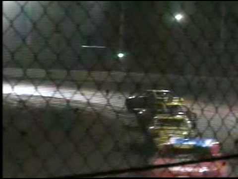 Aidan Raymont takes another win in Modified Production