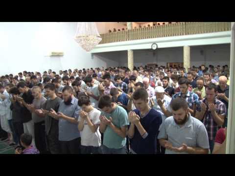Duaja e Hatmes   Xhamia Hasan Beg   Prishtine 17 08 2012