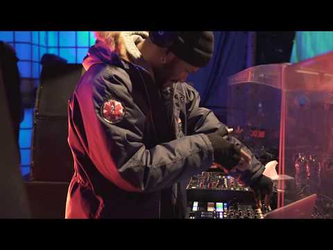 download lagu mp3 mp4 Kaytranada Igloo, download lagu Kaytranada Igloo gratis, unduh video klip Kaytranada Igloo