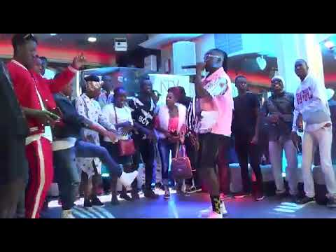 Laxzy Mover performance on NTV THE BEAT MIC 2019