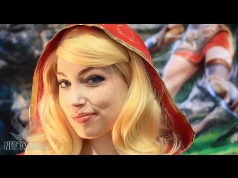 Dragon Fin Soup's RED ROBIN Cosplay by Destiny Nickelsen!