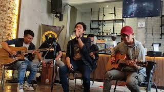 Download lagu Fivecoustic - Kukatakan dengan indah ( cover ) mp3