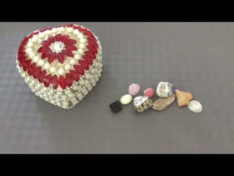 Leo July 2023 Monthly Intuitive Gemstone Reading by Cognitive Universe