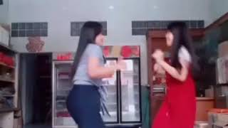 Download lagu Via Valen-Holiday() #Tiktok mp3