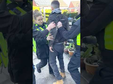 Police force entry without a warrant! #police