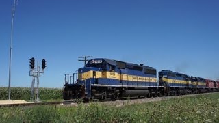 preview picture of video 'DM&E 6056 leads 273 west near Kirkland, IL on 8/17/2012'