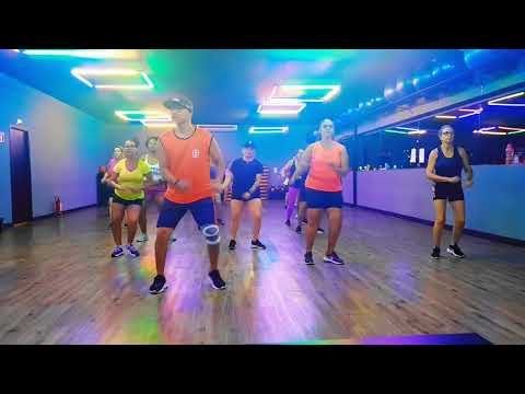 Peter Nieto X Ivy Queen - Pa' mi  Professor Vitor Santos