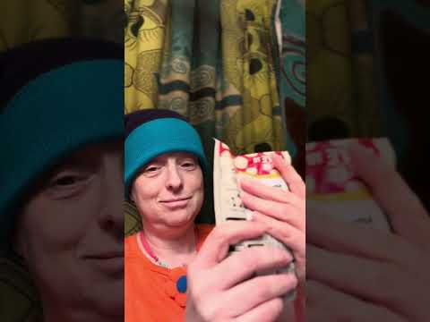 Trying Milky Bar -- Love to Share! -- White Chocolate Buttons for the First Time ....